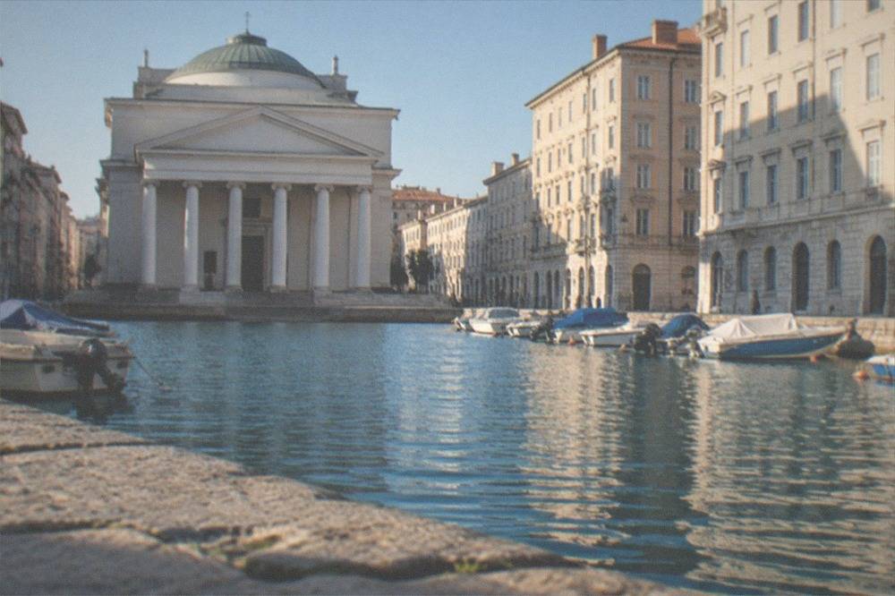 The Neoclassical portico and columns of the church of Sant'Antonio Taumaturgo seen from the head of the Grand Canal